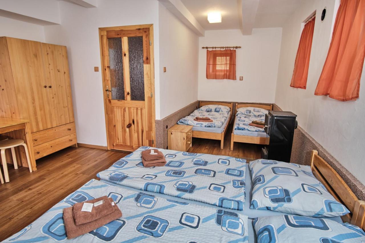 فندق Strnadovsky Mlyn Jesenice  المظهر الخارجي الصورة